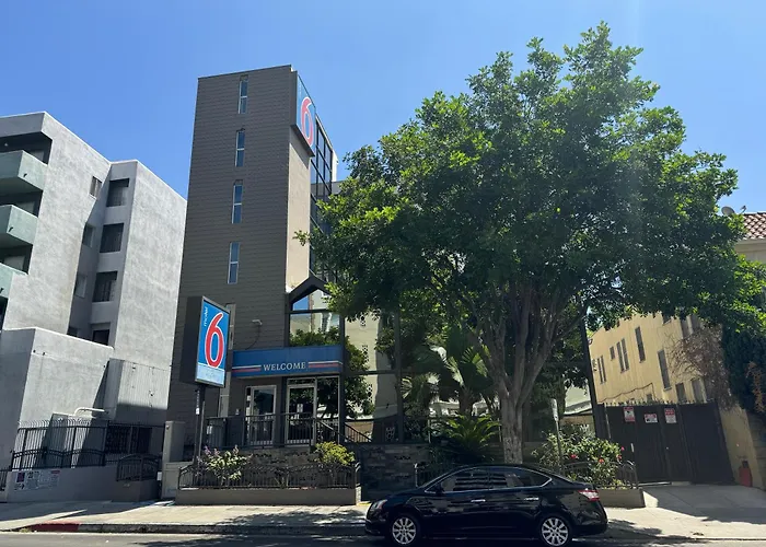 Motel 6 Hollywood