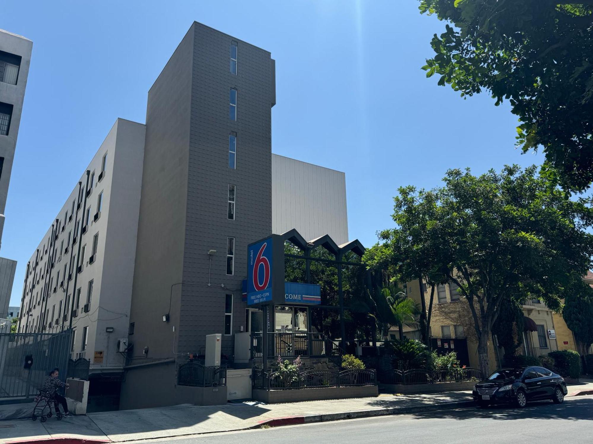 Motel 6 Hollywood